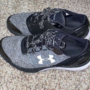 Under Armour charged bandit running shoes
